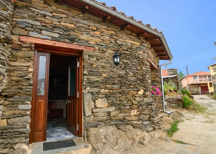 펜션 Casa Do Conto Doade